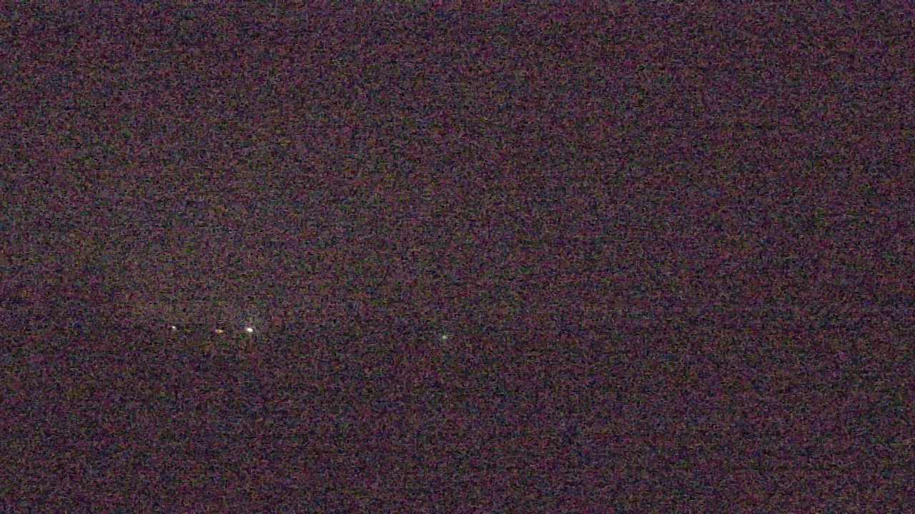 Thumbnail for current weather camera view from Walkers Bluff in Cambria, Illinois