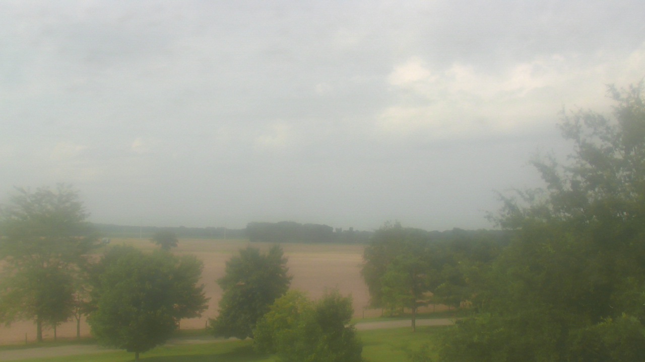 Thumbnail for current weather camera view from Walkers Bluff in Cambria, Illinois