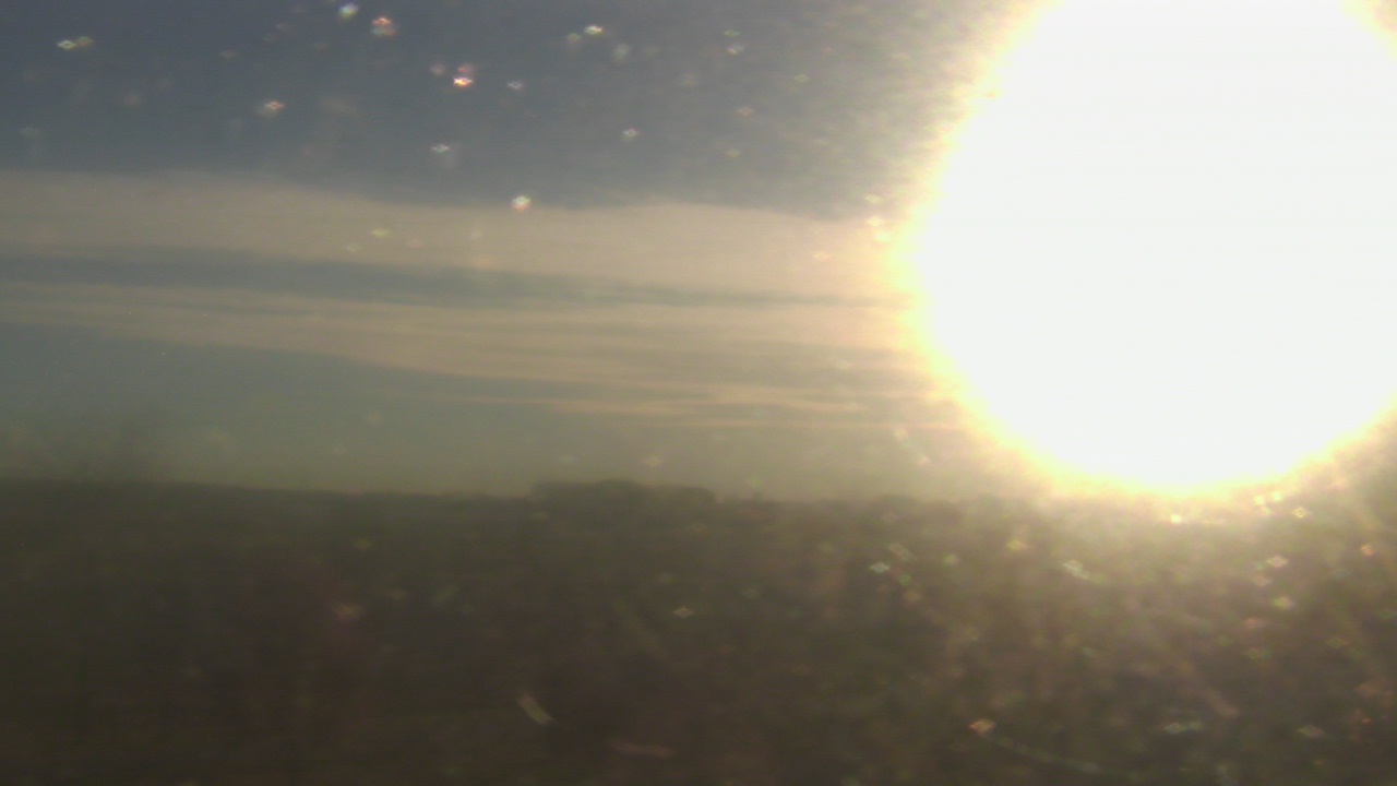 Thumbnail for current weather camera view from Walkers Bluff in Cambria, Illinois