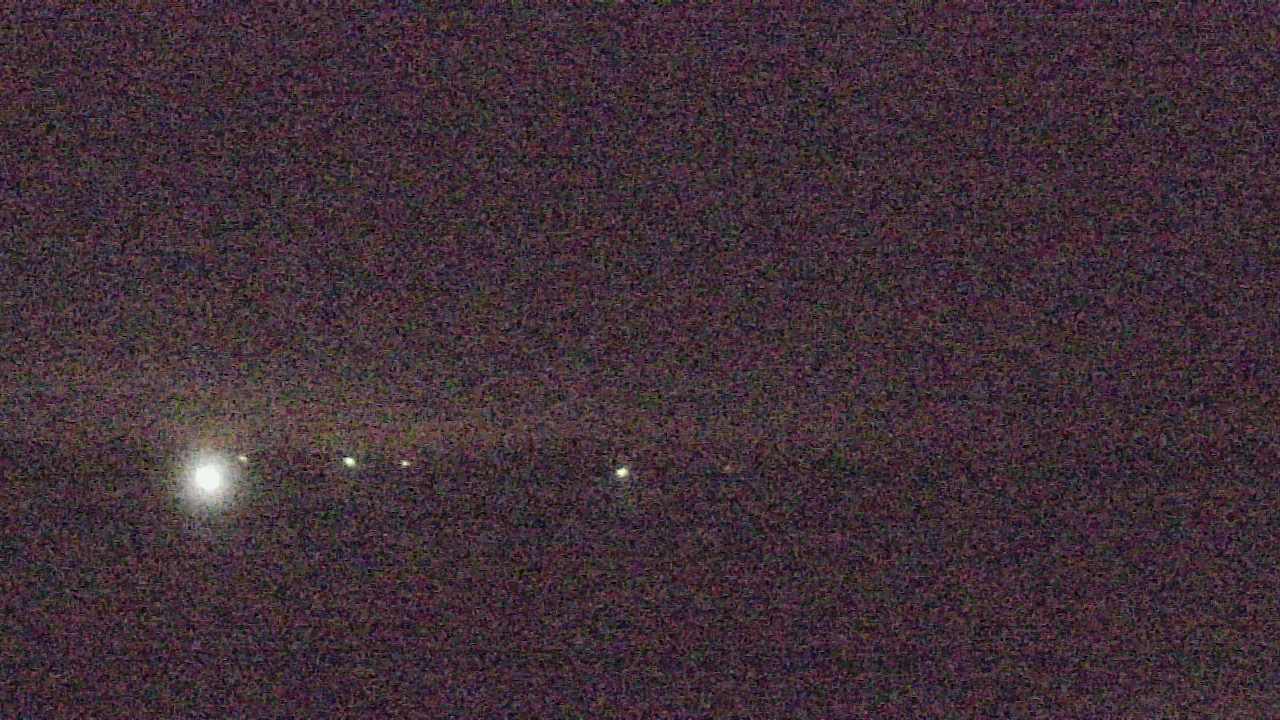 Thumbnail for current weather camera view from Walkers Bluff in Cambria, Illinois