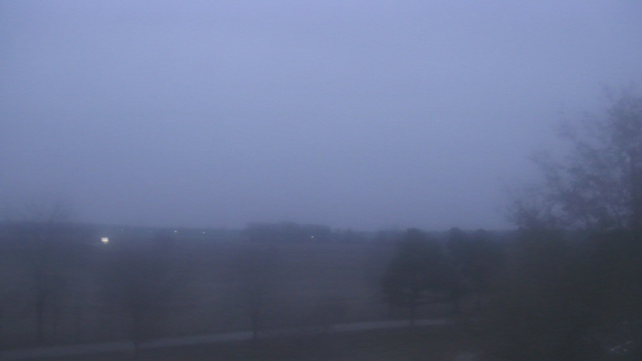 Thumbnail for current weather camera view from Walkers Bluff in Cambria, Illinois