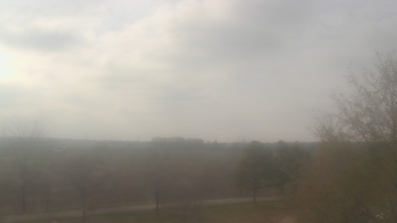 Thumbnail for current weather camera view from Walkers Bluff in Cambria, Illinois