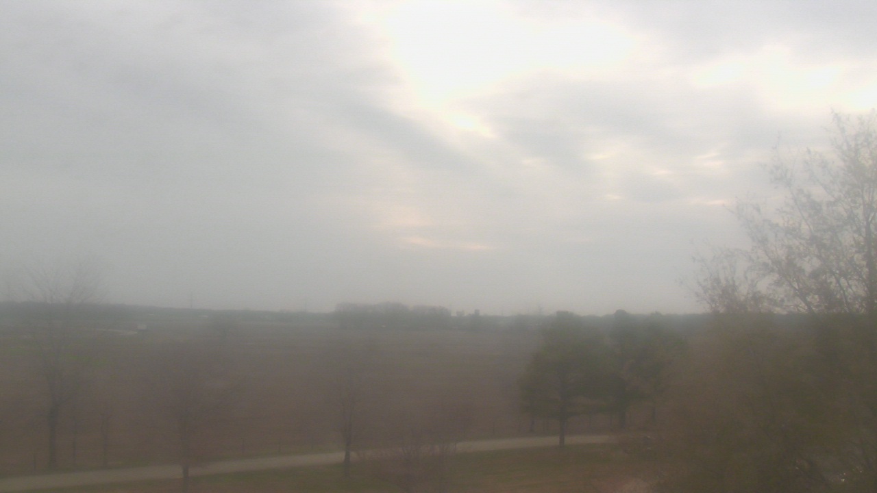 Thumbnail for current weather camera view from Walkers Bluff in Cambria, Illinois