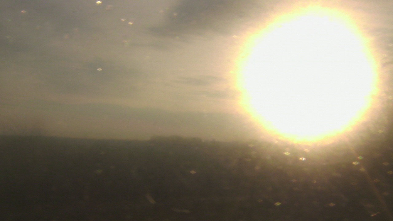 Thumbnail for current weather camera view from Walkers Bluff in Cambria, Illinois
