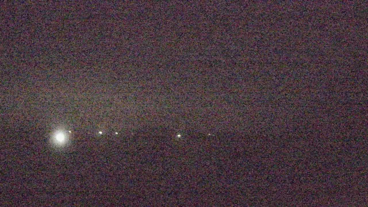 Thumbnail for current weather camera view from Walkers Bluff in Cambria, Illinois