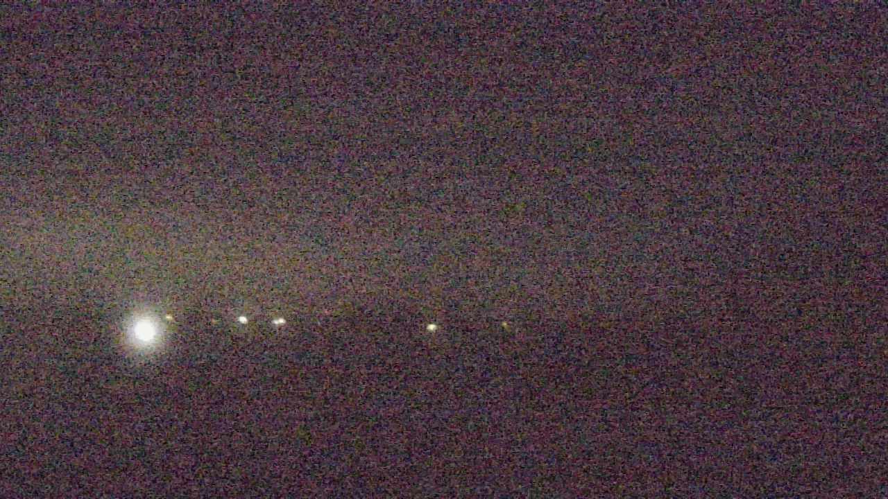 Thumbnail for current weather camera view from Walkers Bluff in Cambria, Illinois