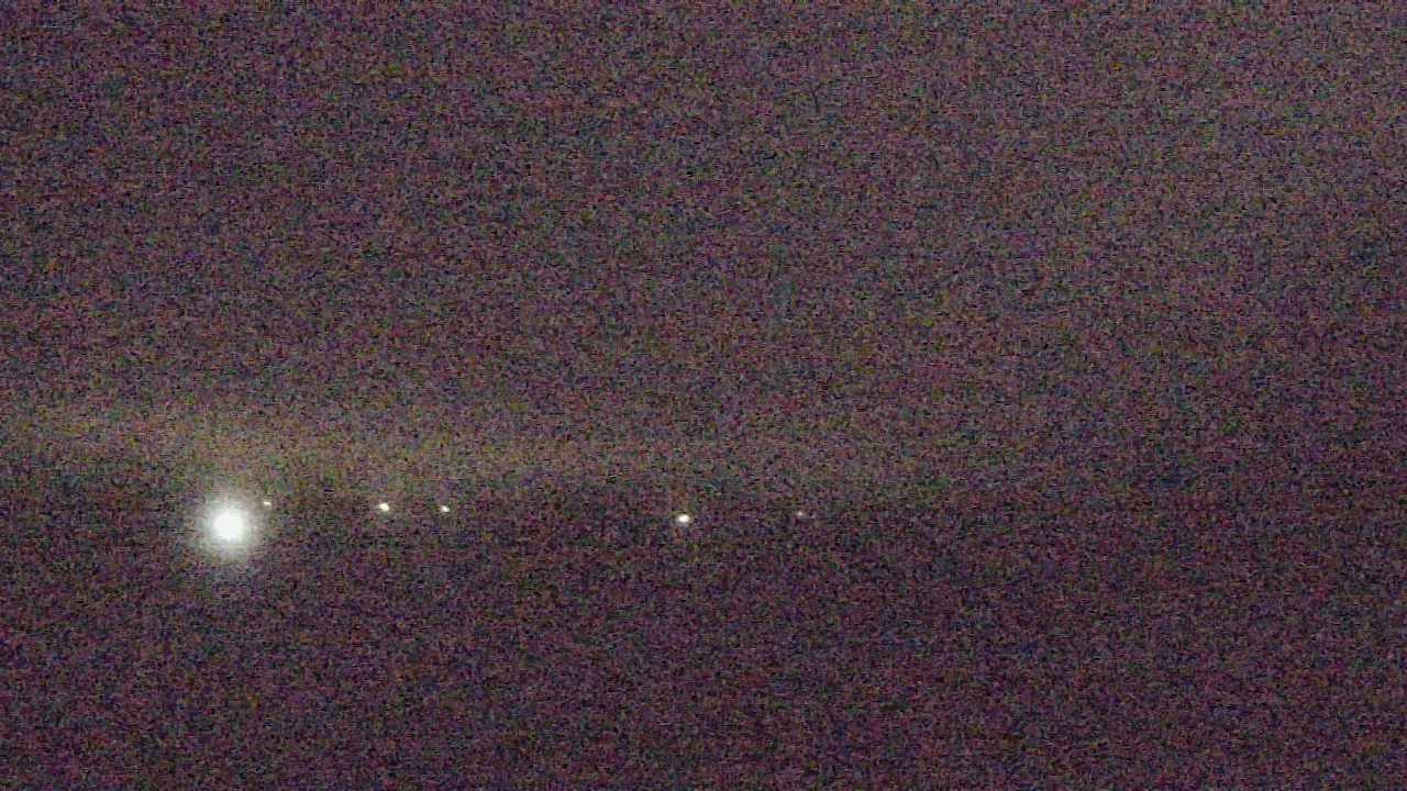 Thumbnail for current weather camera view from Walkers Bluff in Cambria, Illinois