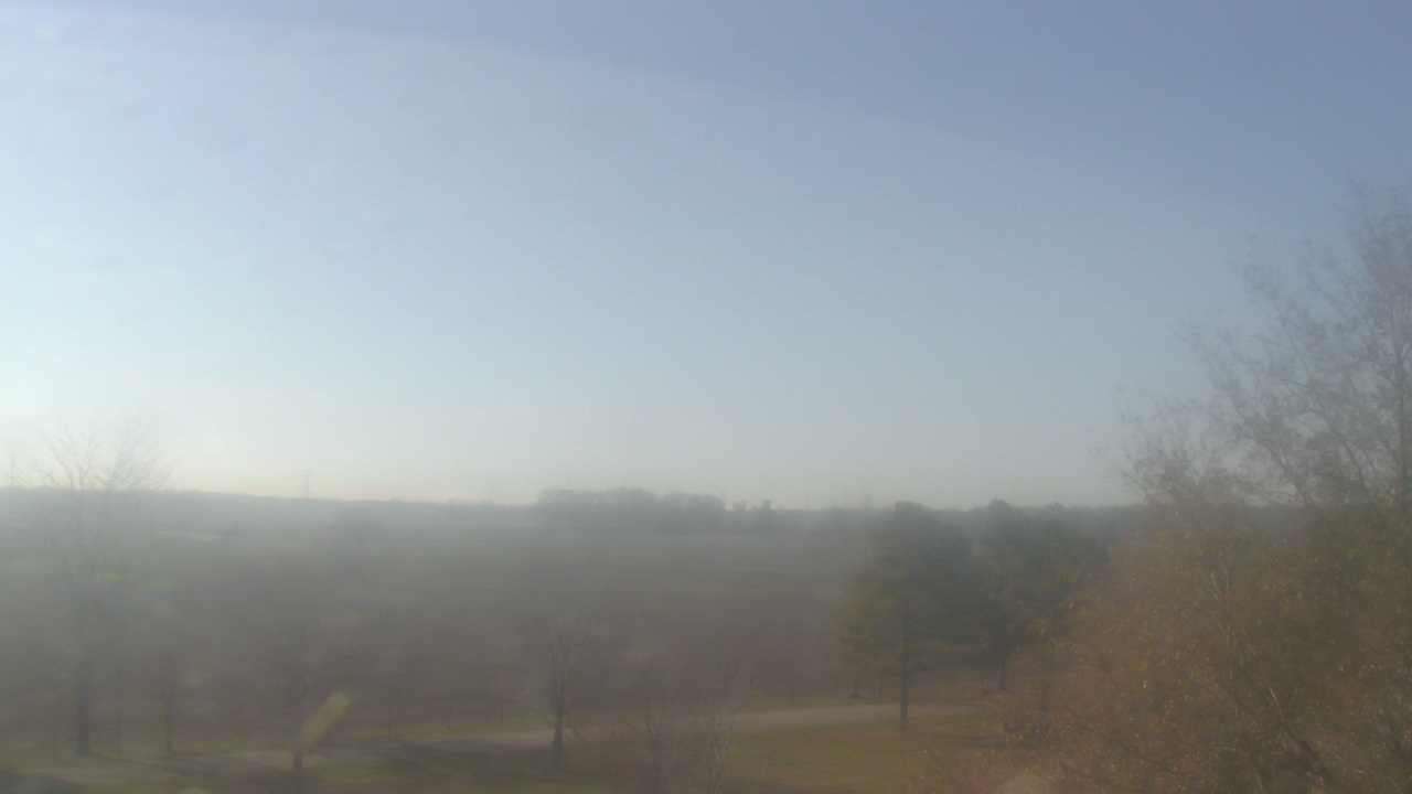 Thumbnail for current weather camera view from Walkers Bluff in Cambria, Illinois