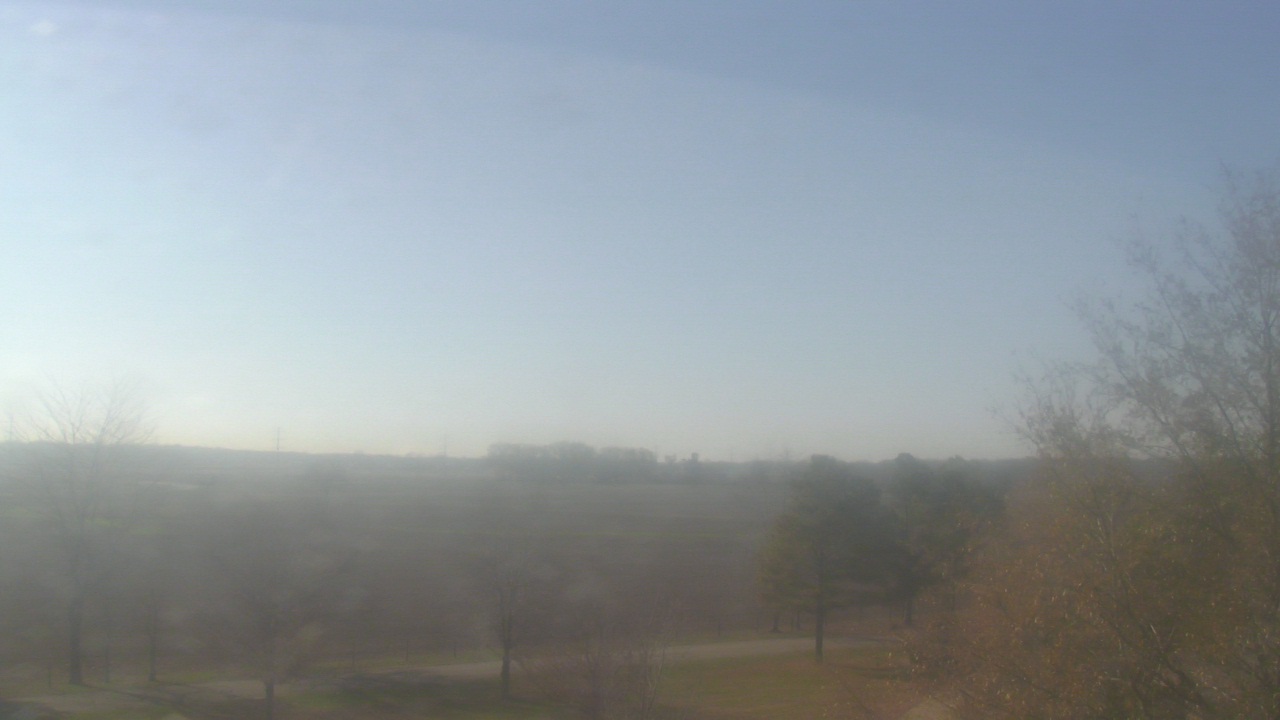 Thumbnail for current weather camera view from Walkers Bluff in Cambria, Illinois