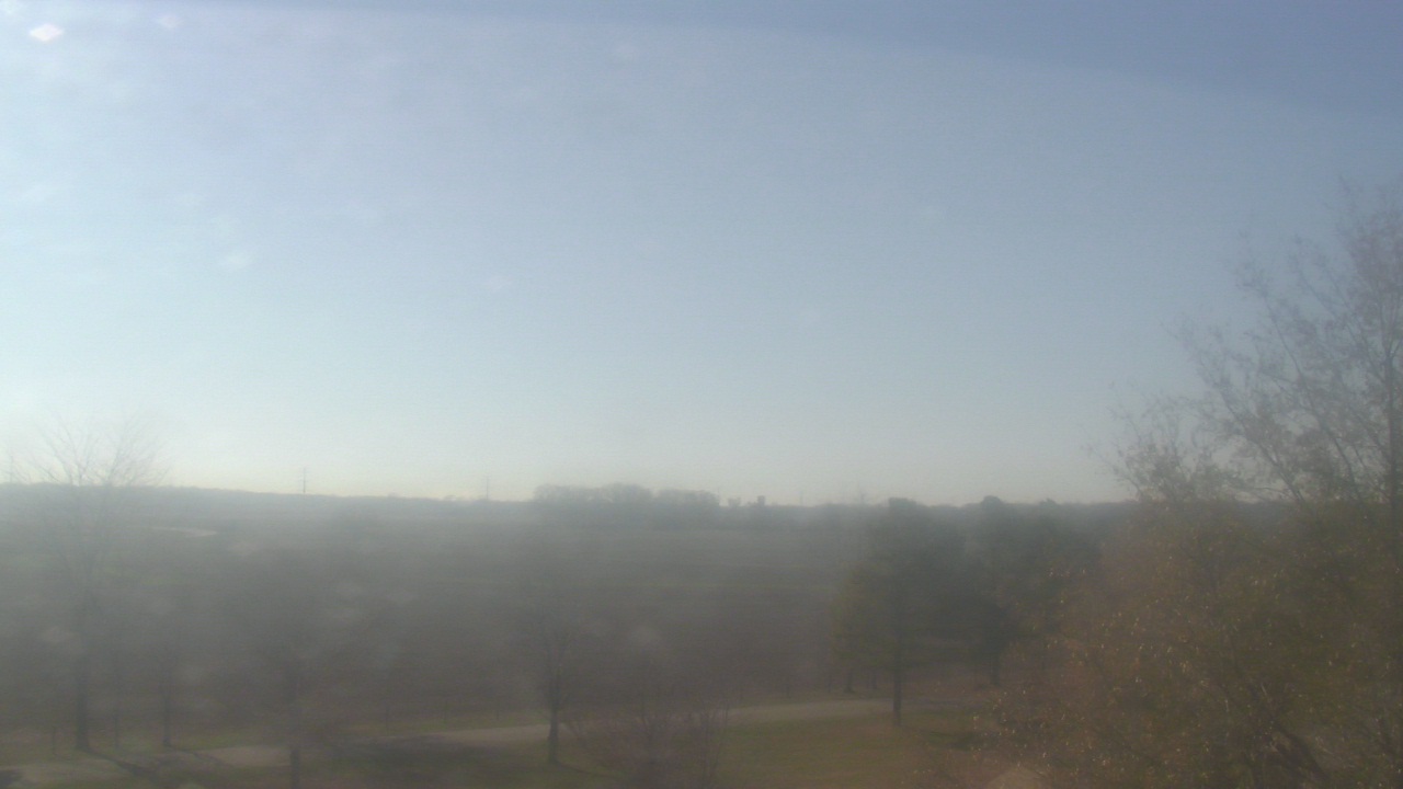 Thumbnail for current weather camera view from Walkers Bluff in Cambria, Illinois