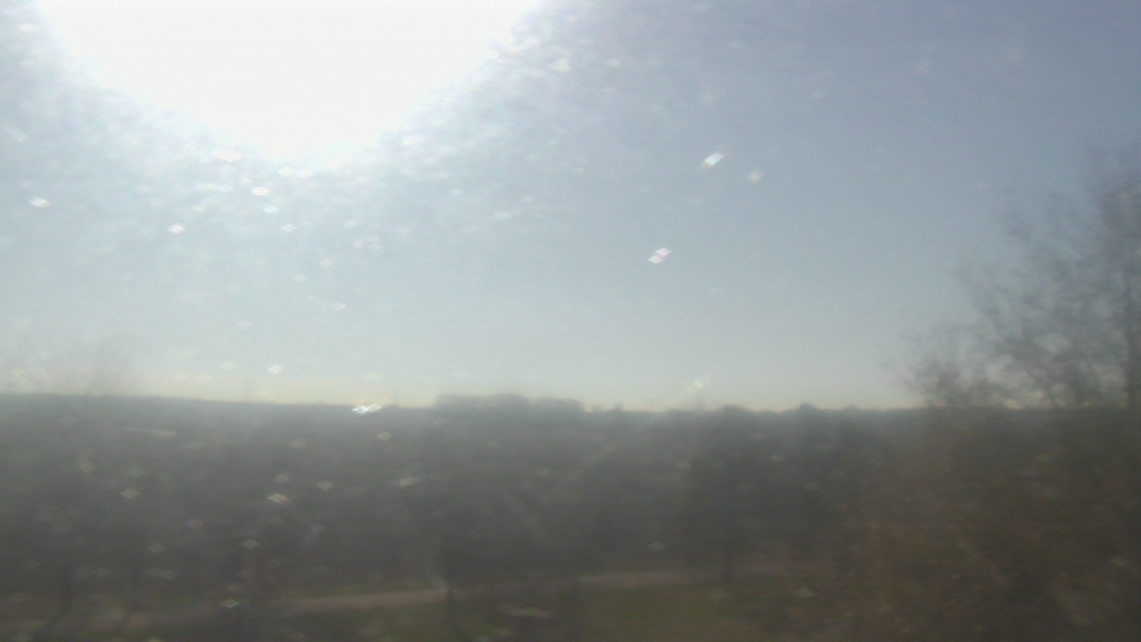 Thumbnail for current weather camera view from Walkers Bluff in Cambria, Illinois