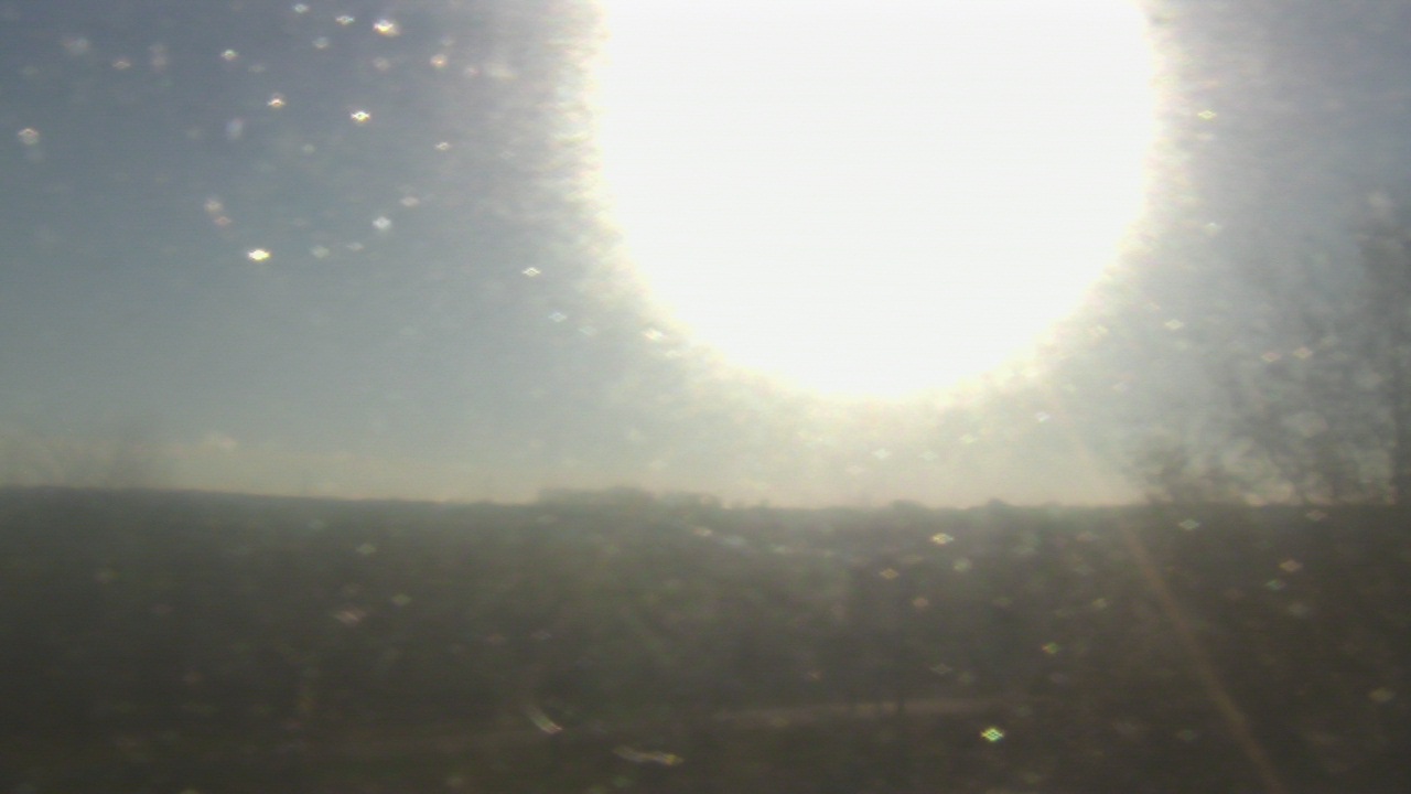 Thumbnail for current weather camera view from Walkers Bluff in Cambria, Illinois