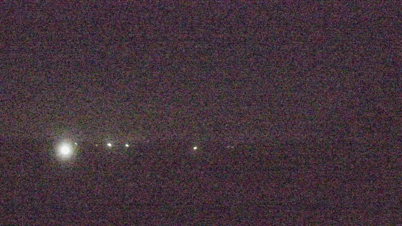 Thumbnail for current weather camera view from Walkers Bluff in Cambria, Illinois