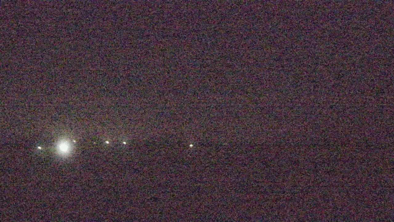 Thumbnail for current weather camera view from Walkers Bluff in Cambria, Illinois