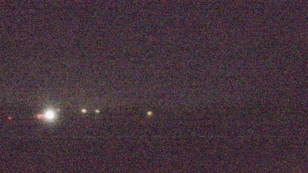 Thumbnail for current weather camera view from Walkers Bluff in Cambria, Illinois