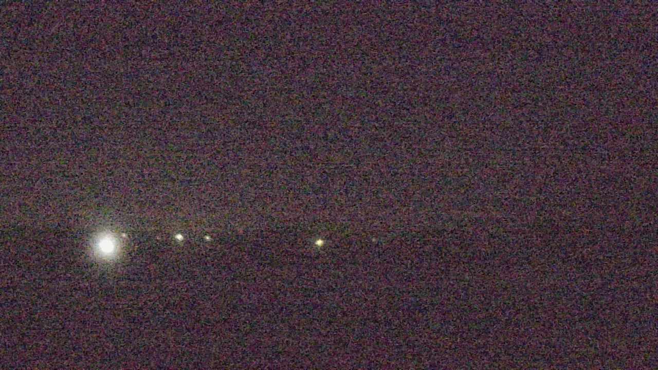 Thumbnail for current weather camera view from Walkers Bluff in Cambria, Illinois