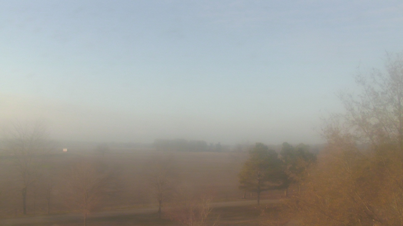 Thumbnail for current weather camera view from Walkers Bluff in Cambria, Illinois