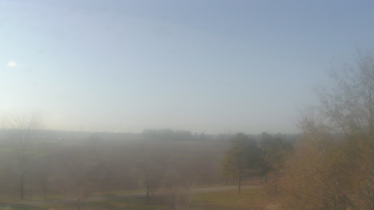 Thumbnail for current weather camera view from Walkers Bluff in Cambria, Illinois