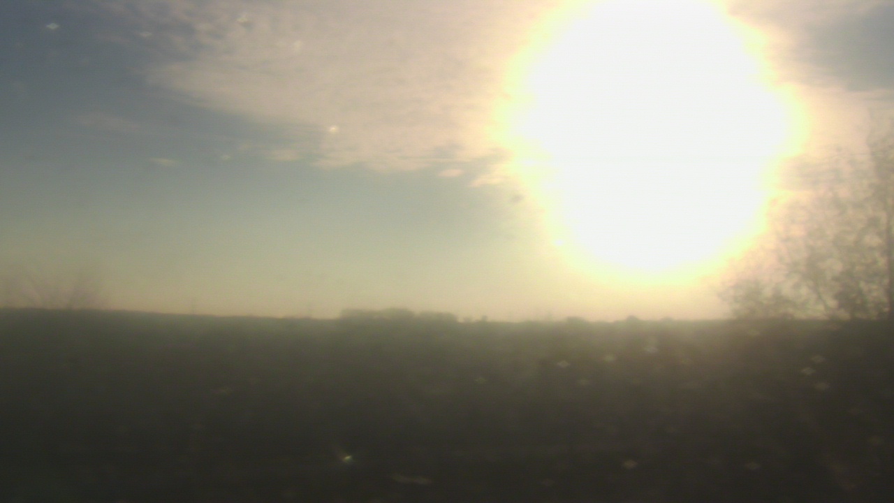 Thumbnail for current weather camera view from Walkers Bluff in Cambria, Illinois