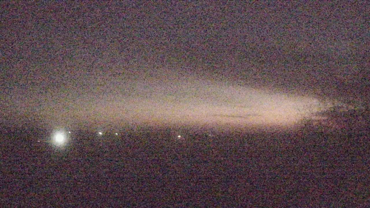 Thumbnail for current weather camera view from Walkers Bluff in Cambria, Illinois