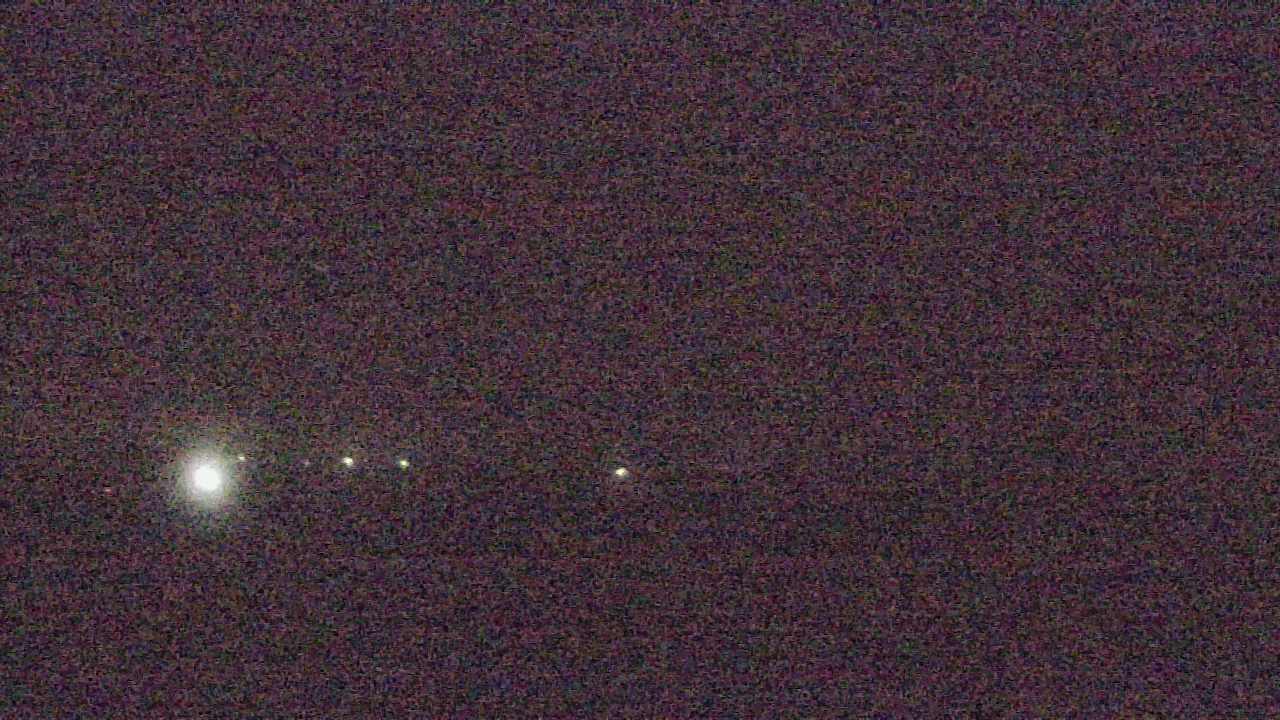 Thumbnail for current weather camera view from Walkers Bluff in Cambria, Illinois
