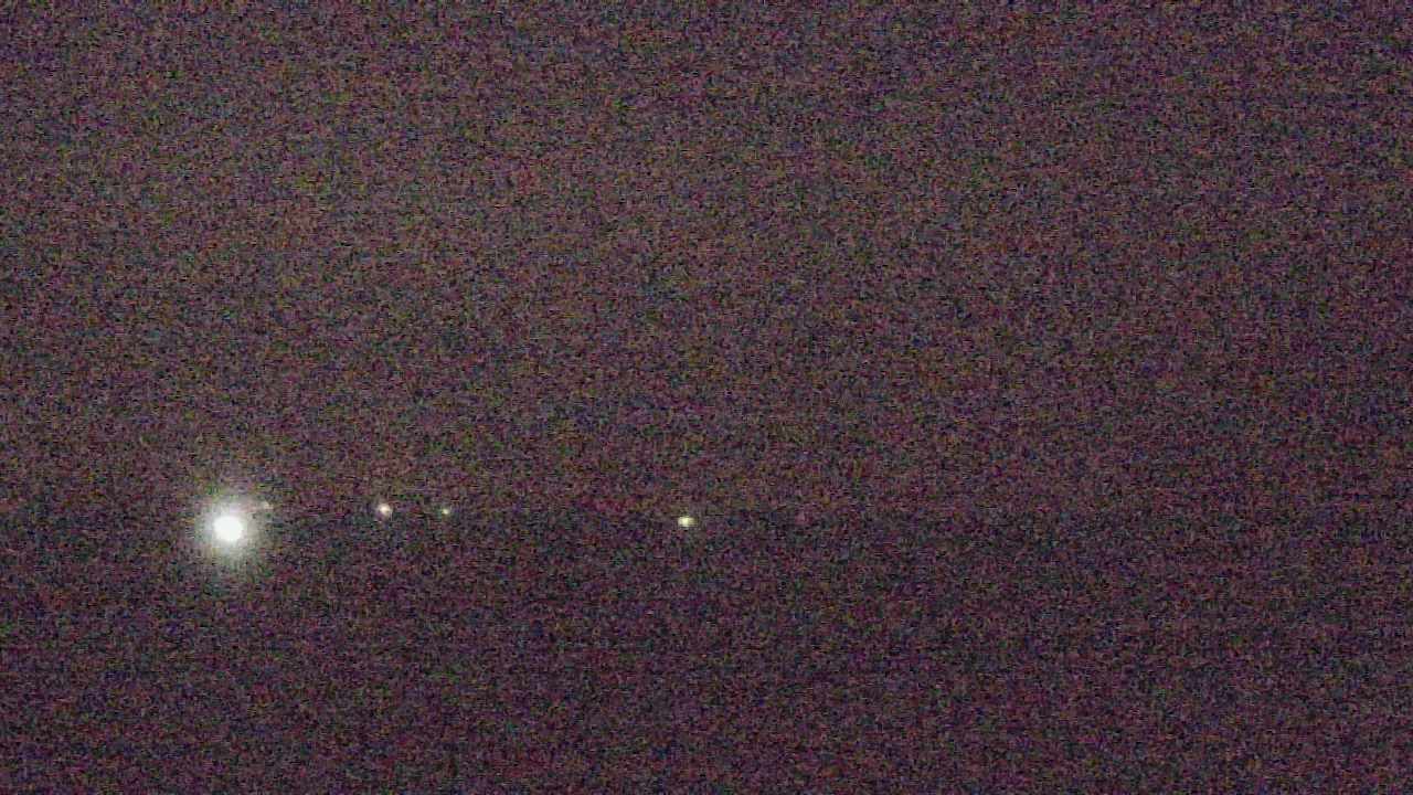 Thumbnail for current weather camera view from Walkers Bluff in Cambria, Illinois