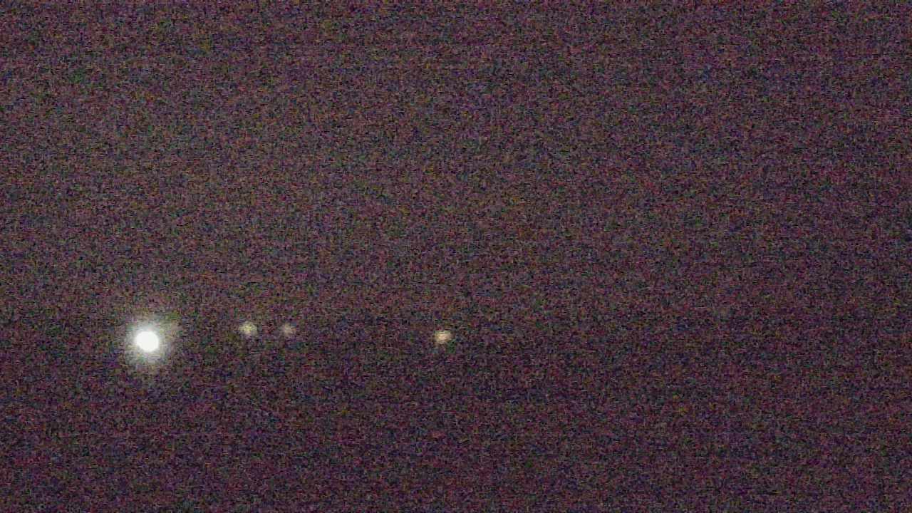 Thumbnail for current weather camera view from Walkers Bluff in Cambria, Illinois