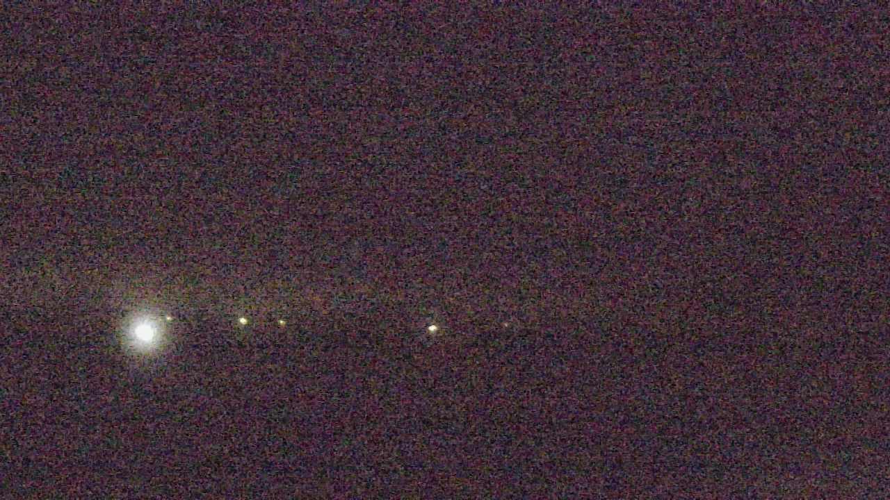 Thumbnail for current weather camera view from Walkers Bluff in Cambria, Illinois