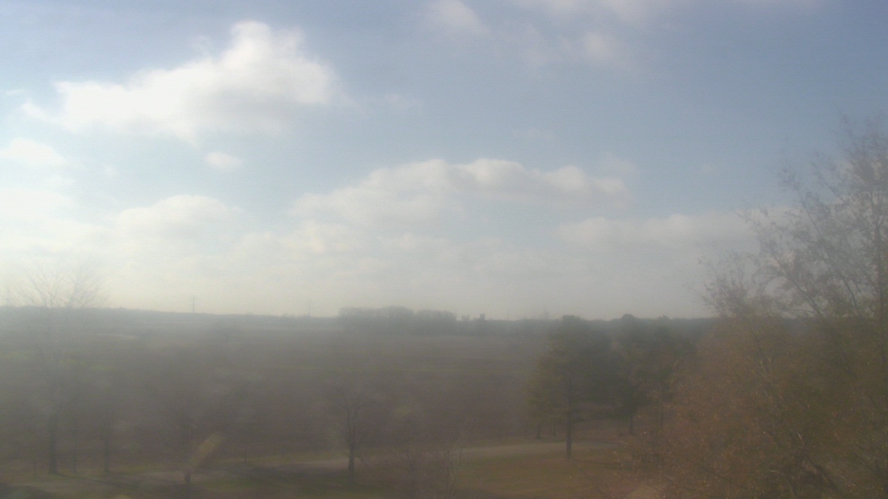 Thumbnail for current weather camera view from Walkers Bluff in Cambria, Illinois