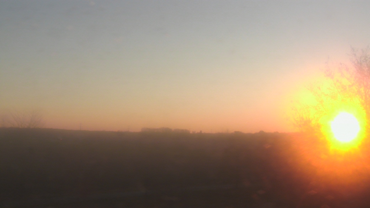 Thumbnail for current weather camera view from Walkers Bluff in Cambria, Illinois