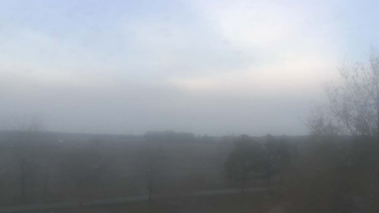 Thumbnail for current weather camera view from Walkers Bluff in Cambria, Illinois