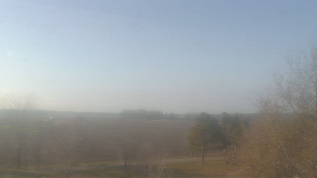 Thumbnail for current weather camera view from Walkers Bluff in Cambria, Illinois