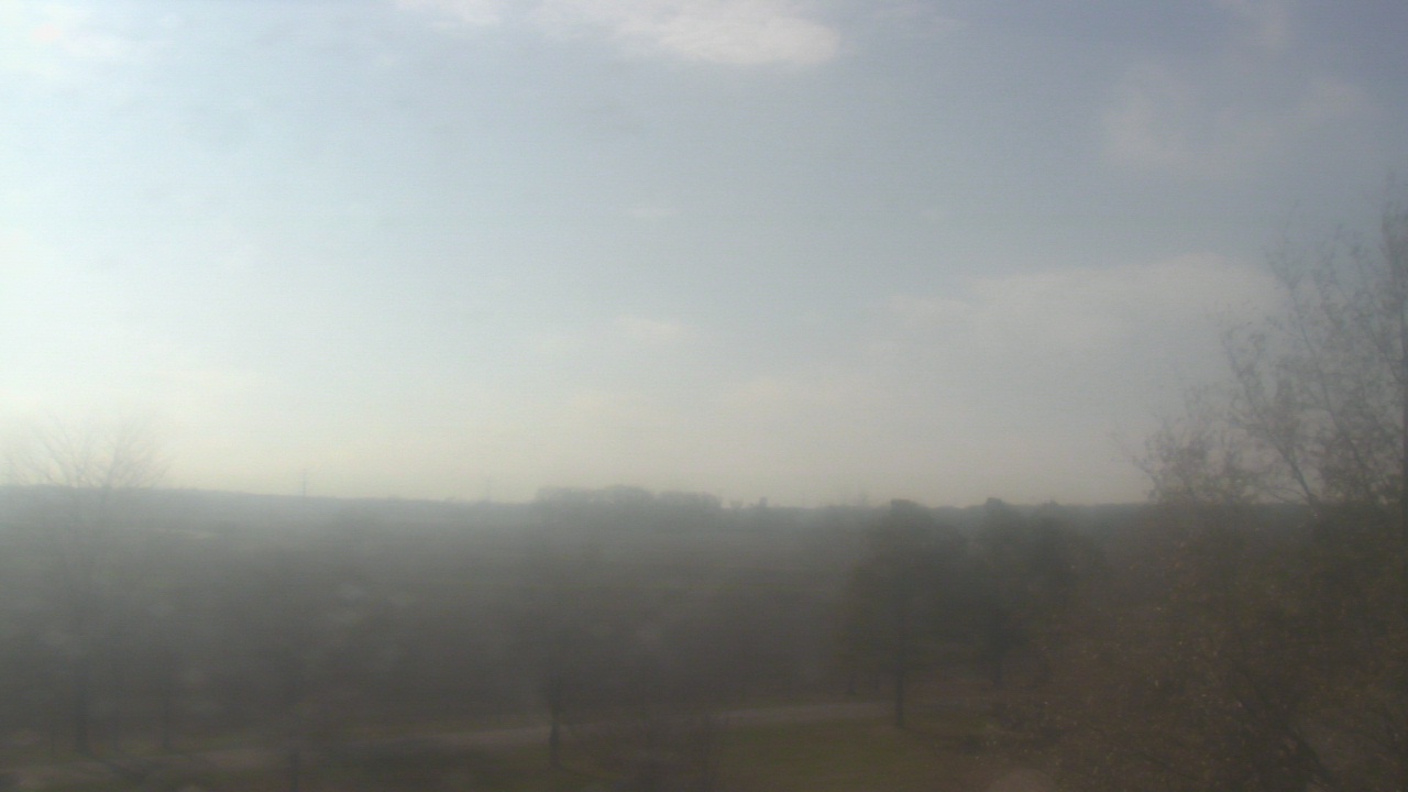 Thumbnail for current weather camera view from Walkers Bluff in Cambria, Illinois