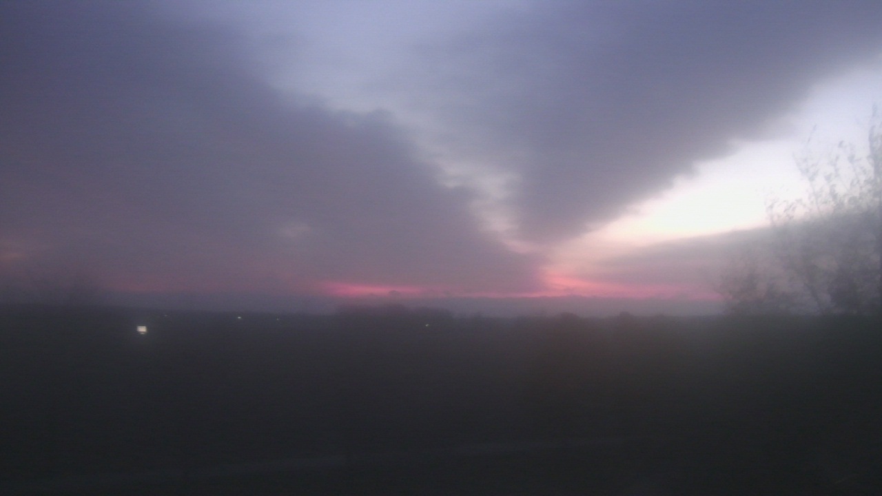 Thumbnail for current weather camera view from Walkers Bluff in Cambria, Illinois