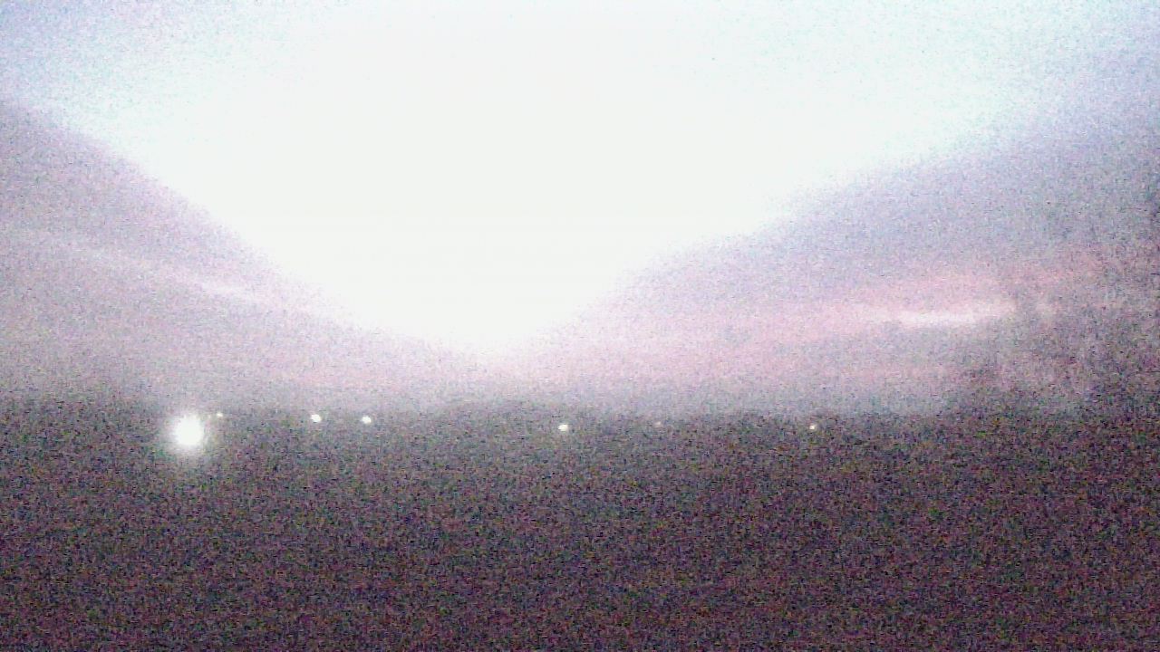 Thumbnail for current weather camera view from Walkers Bluff in Cambria, Illinois