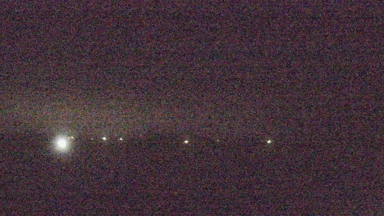 Thumbnail for current weather camera view from Walkers Bluff in Cambria, Illinois