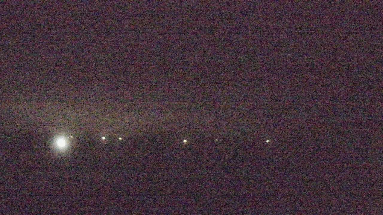 Thumbnail for current weather camera view from Walkers Bluff in Cambria, Illinois
