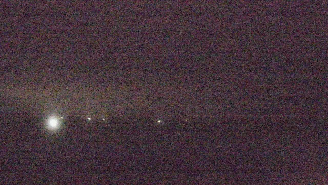 Thumbnail for current weather camera view from Walkers Bluff in Cambria, Illinois