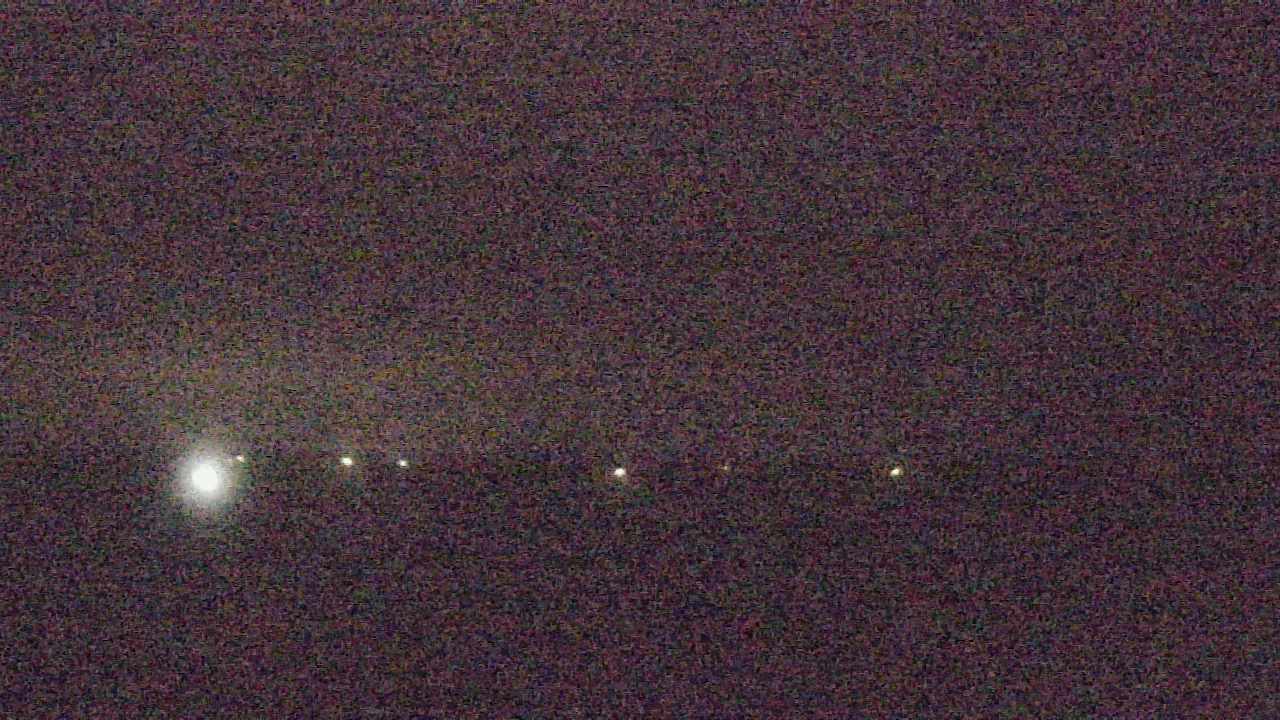 Thumbnail for current weather camera view from Walkers Bluff in Cambria, Illinois