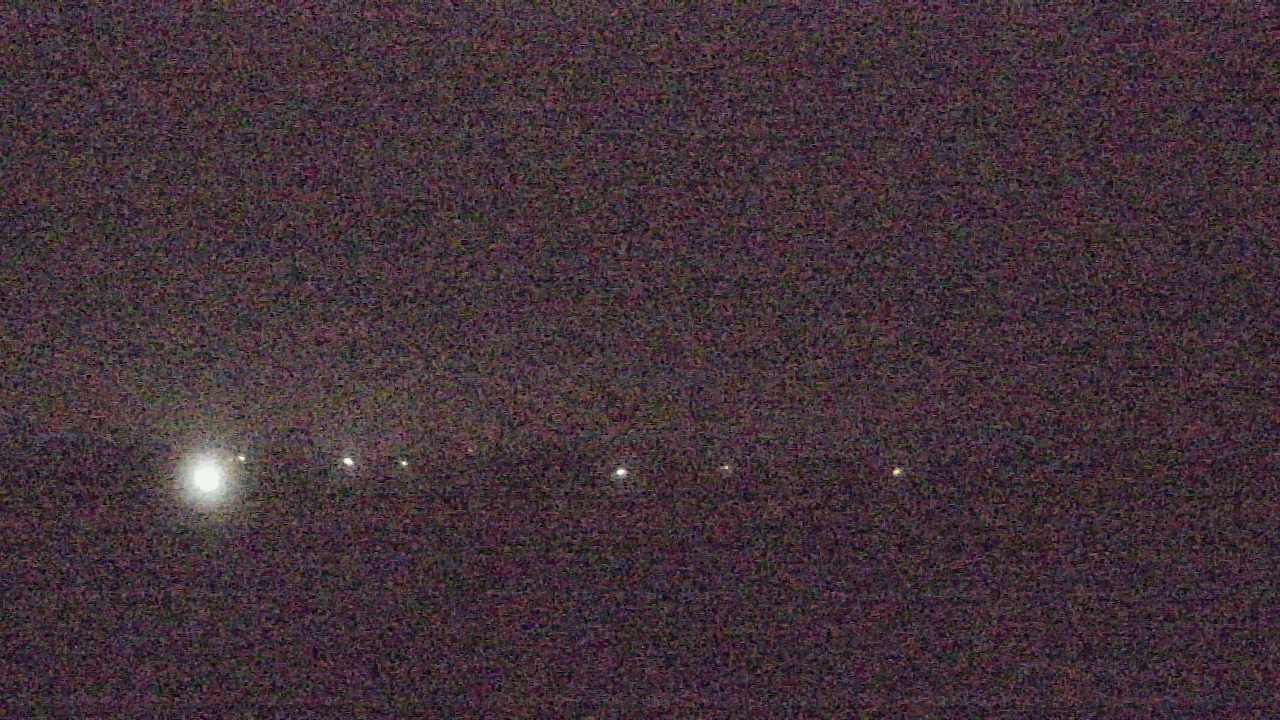 Thumbnail for current weather camera view from Walkers Bluff in Cambria, Illinois