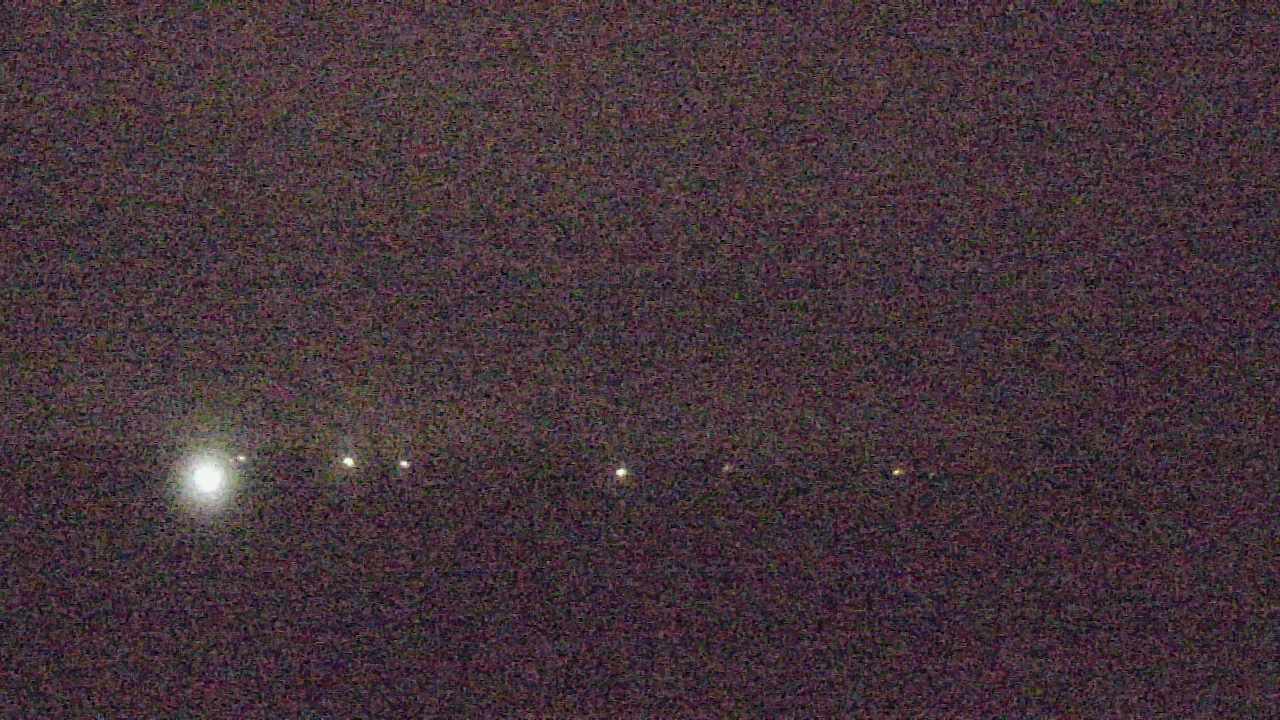 Thumbnail for current weather camera view from Walkers Bluff in Cambria, Illinois