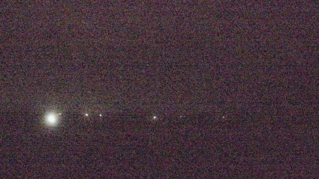 Thumbnail for current weather camera view from Walkers Bluff in Cambria, Illinois
