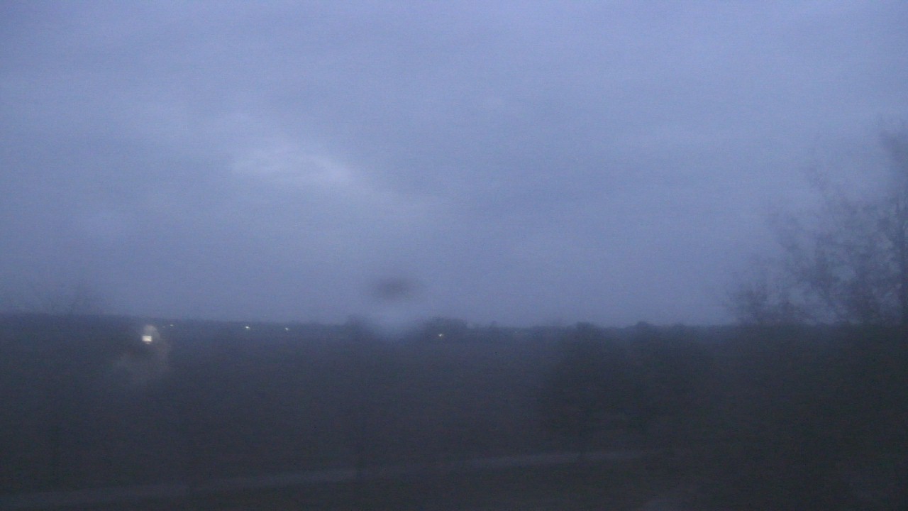 Thumbnail for current weather camera view from Walkers Bluff in Cambria, Illinois