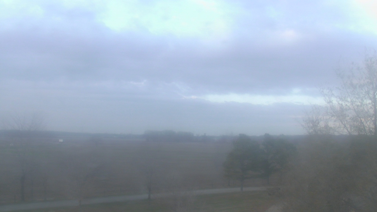Thumbnail for current weather camera view from Walkers Bluff in Cambria, Illinois