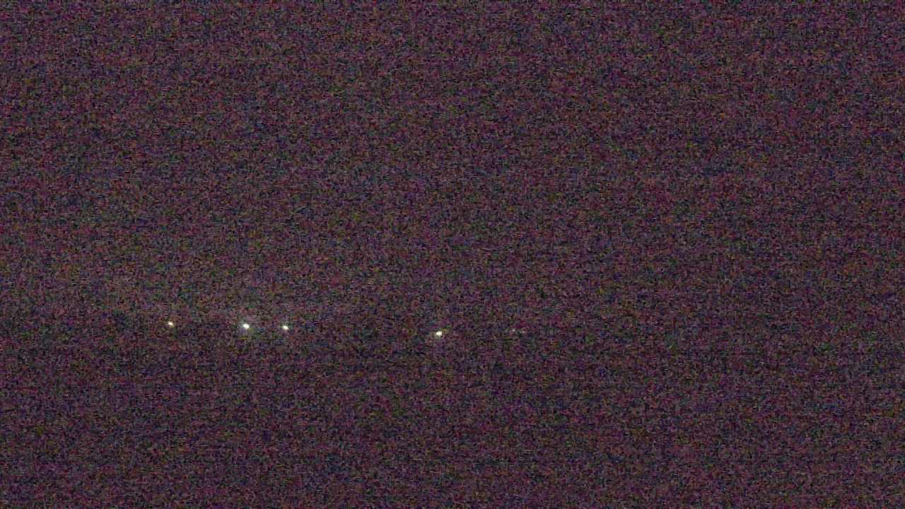 Thumbnail for current weather camera view from Walkers Bluff in Cambria, Illinois