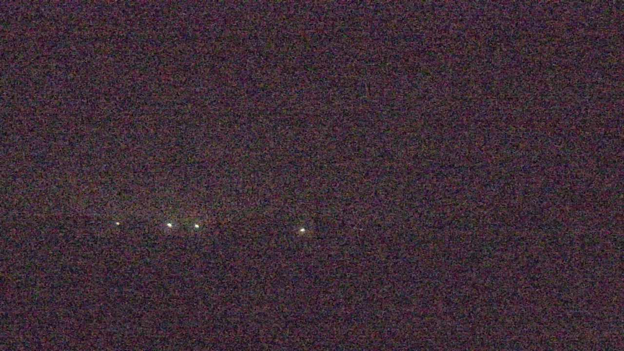 Thumbnail for current weather camera view from Walkers Bluff in Cambria, Illinois