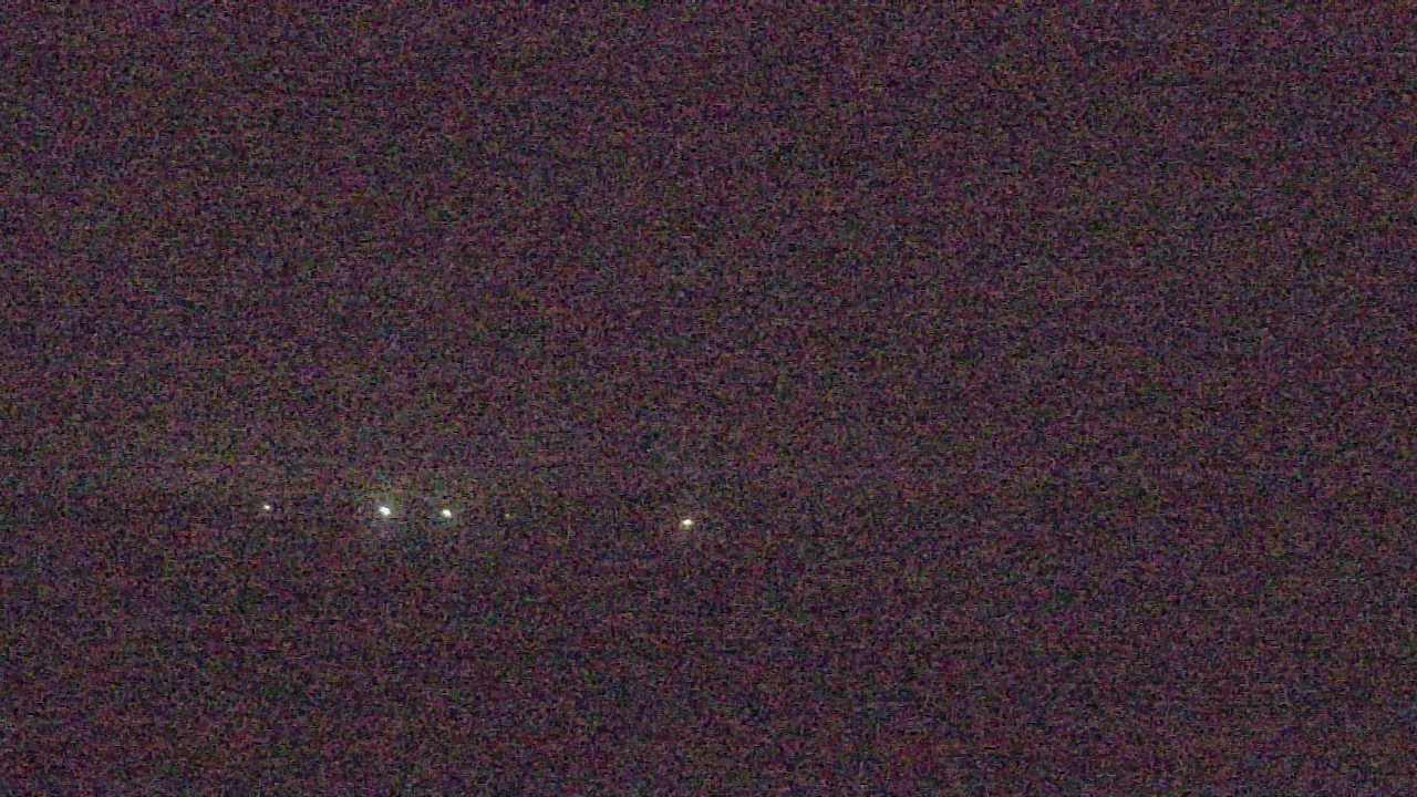 Thumbnail for current weather camera view from Walkers Bluff in Cambria, Illinois