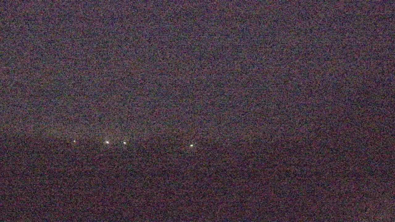 Thumbnail for current weather camera view from Walkers Bluff in Cambria, Illinois