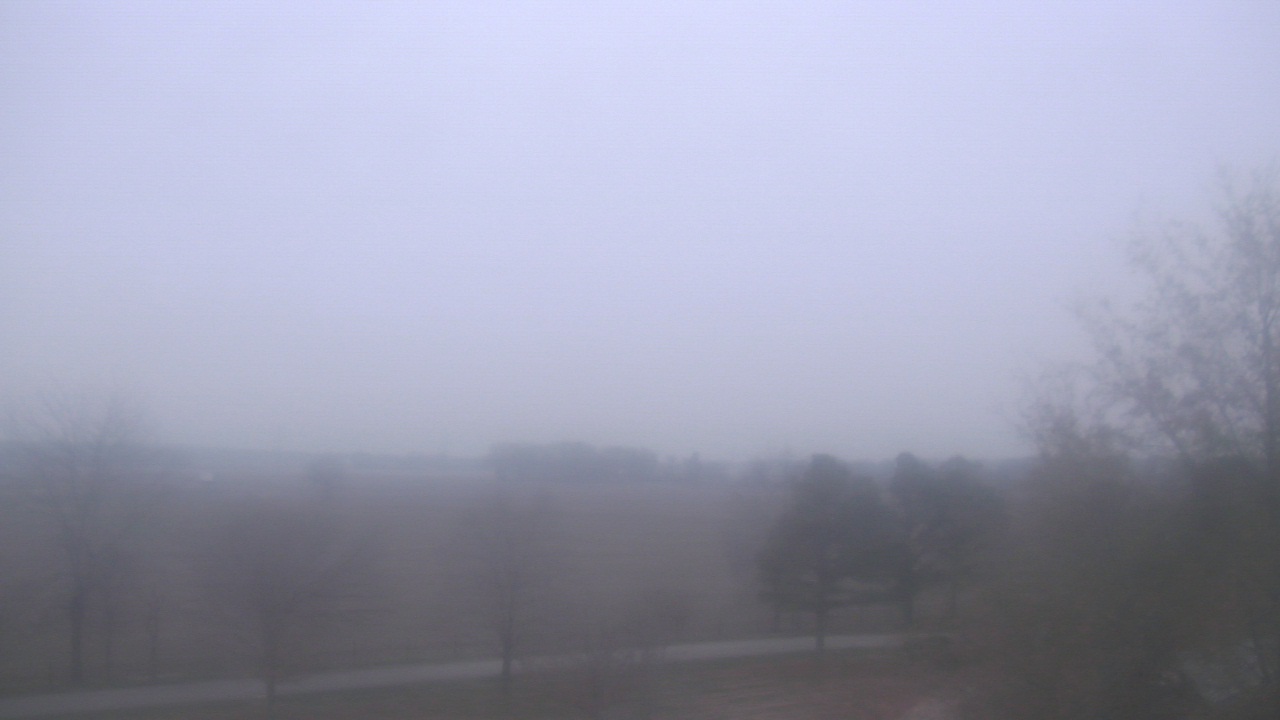 Thumbnail for current weather camera view from Walkers Bluff in Cambria, Illinois