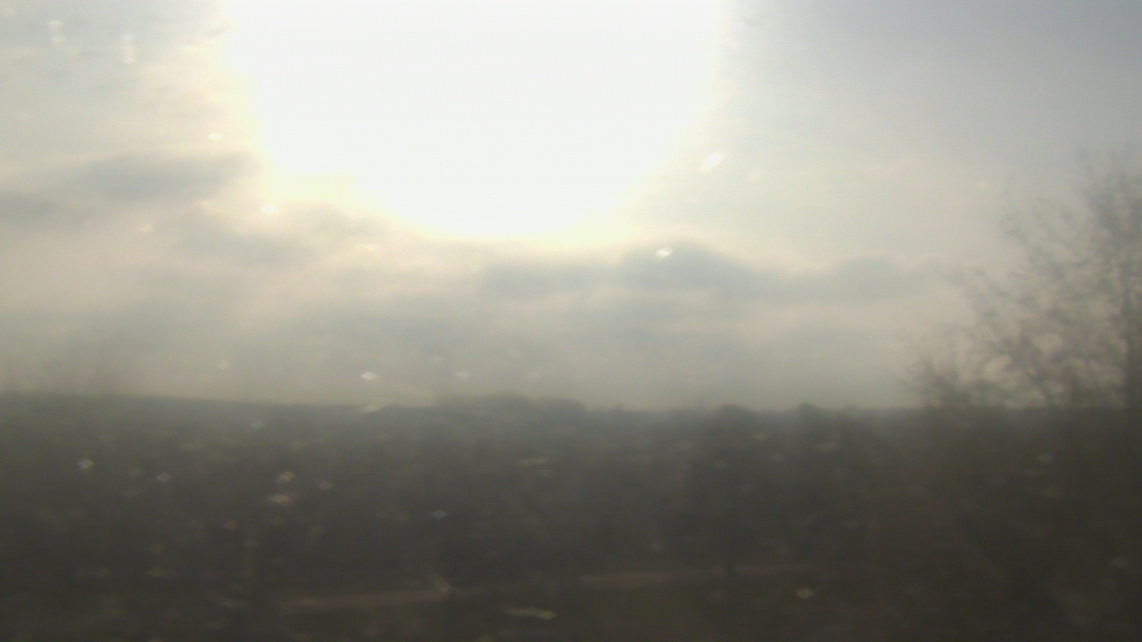 Thumbnail for current weather camera view from Walkers Bluff in Cambria, Illinois